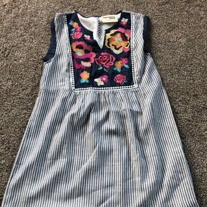 Women’s floral embroidered dress